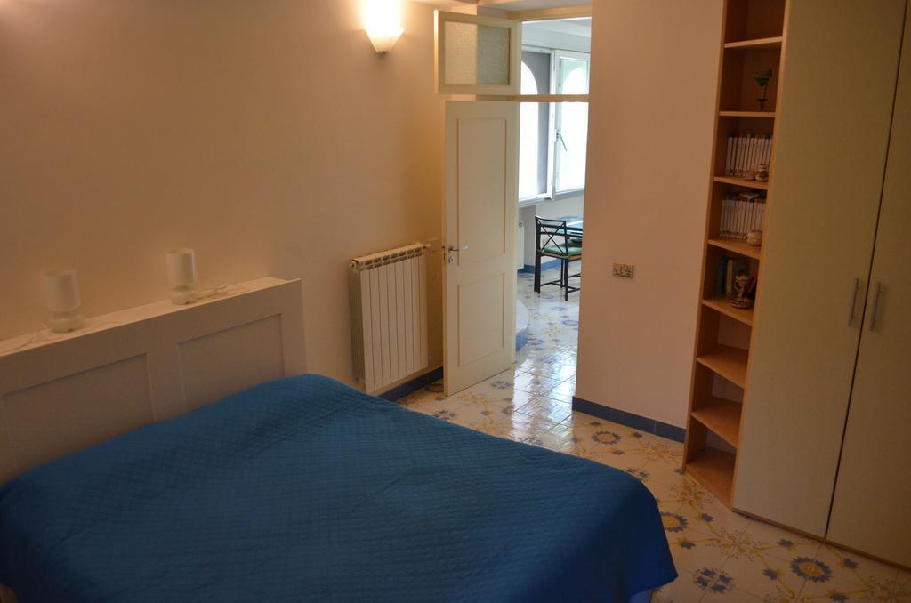 Casa Cecilia Apartment ราเวลโล ภายนอก รูปภาพ