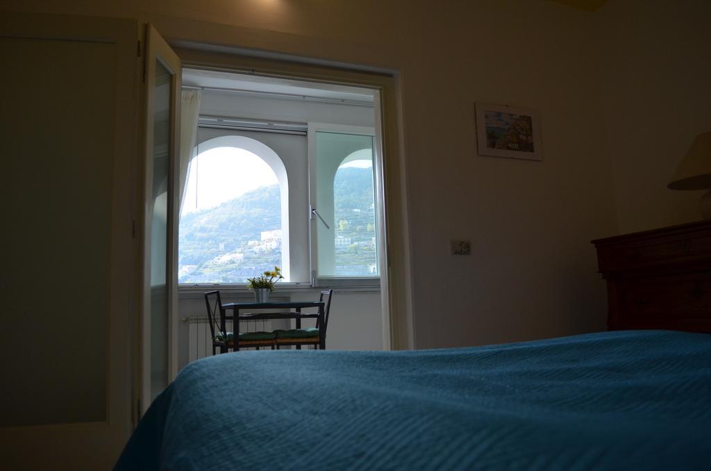 Casa Cecilia Apartment ราเวลโล ภายนอก รูปภาพ